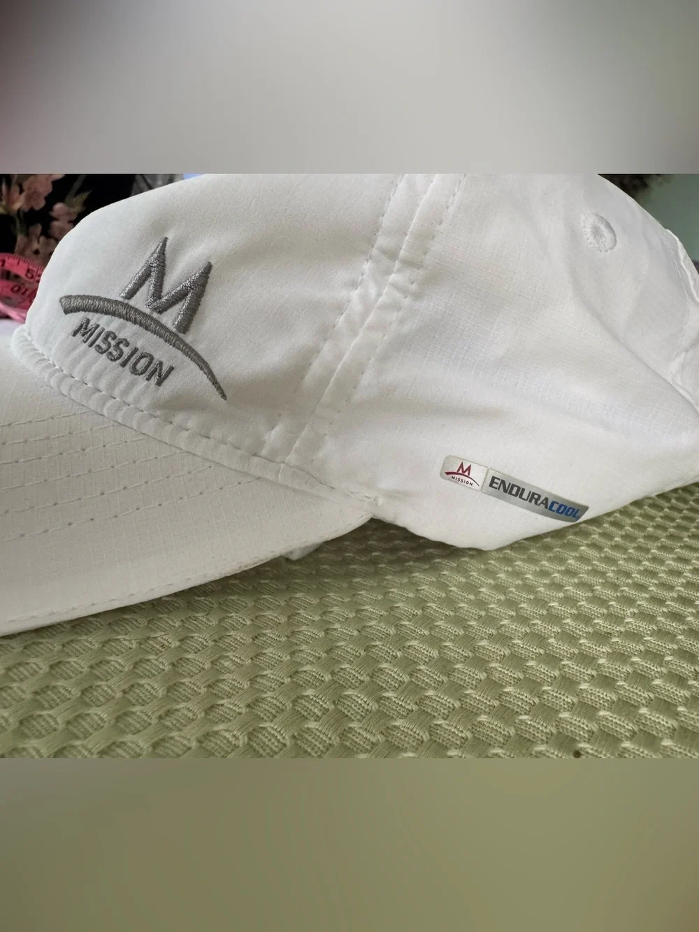 Mission White OS Enduracool Performance Adjustable Running Cap NWOT